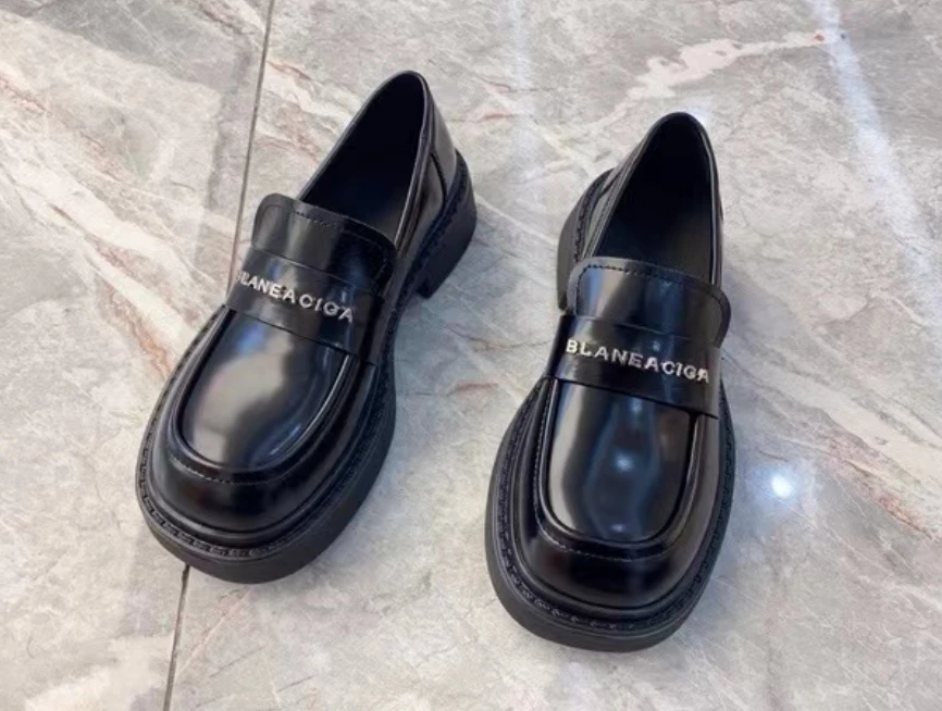 ZL女鞋时尚百搭外穿厚底英伦风皮鞋乐福鞋Q16-85P