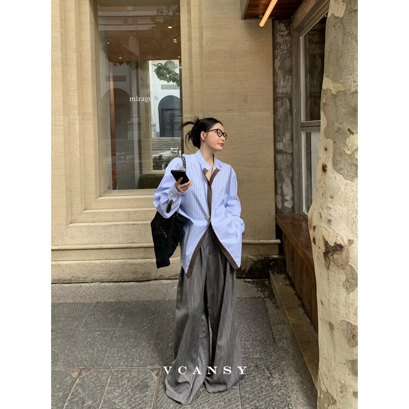 vcansy新野 蓝色条纹上衣女小众设计【一粒扣宽松衬衫】