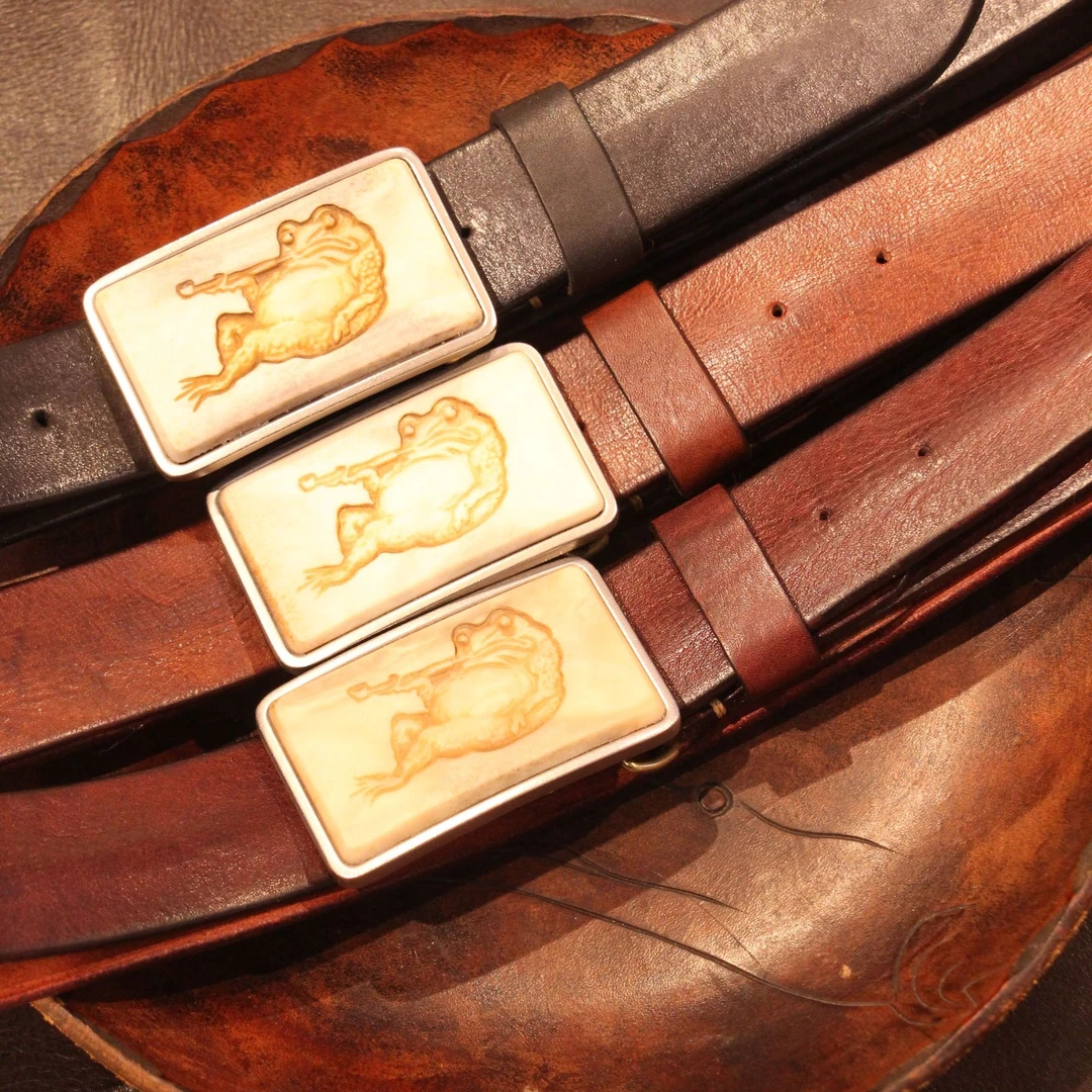 97号男士腰带青蛙鹿角扣头3.8宽头层牛皮