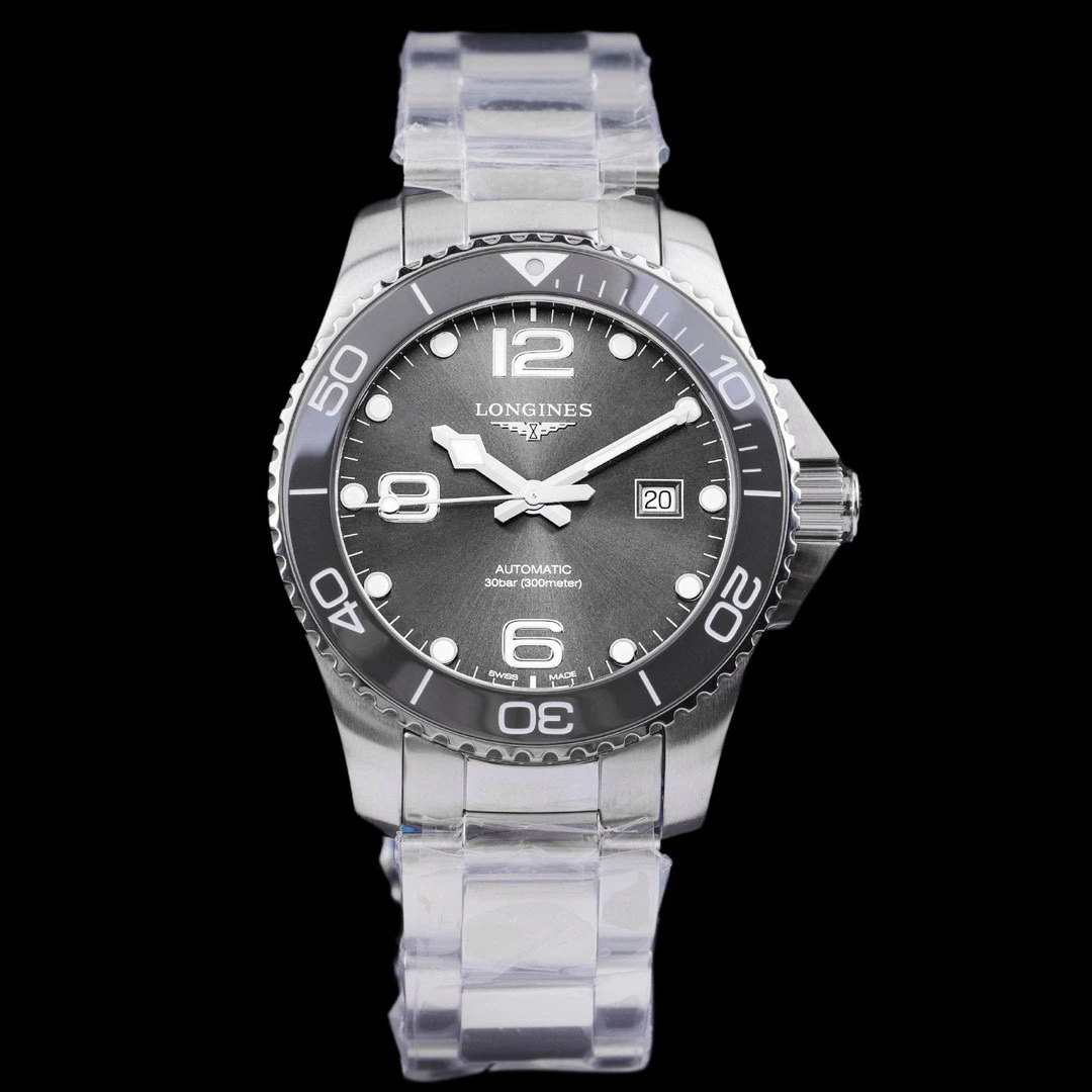 99新 Longines/浪琴 S公价14600/康卡斯L3.782.4.76.6/43mm