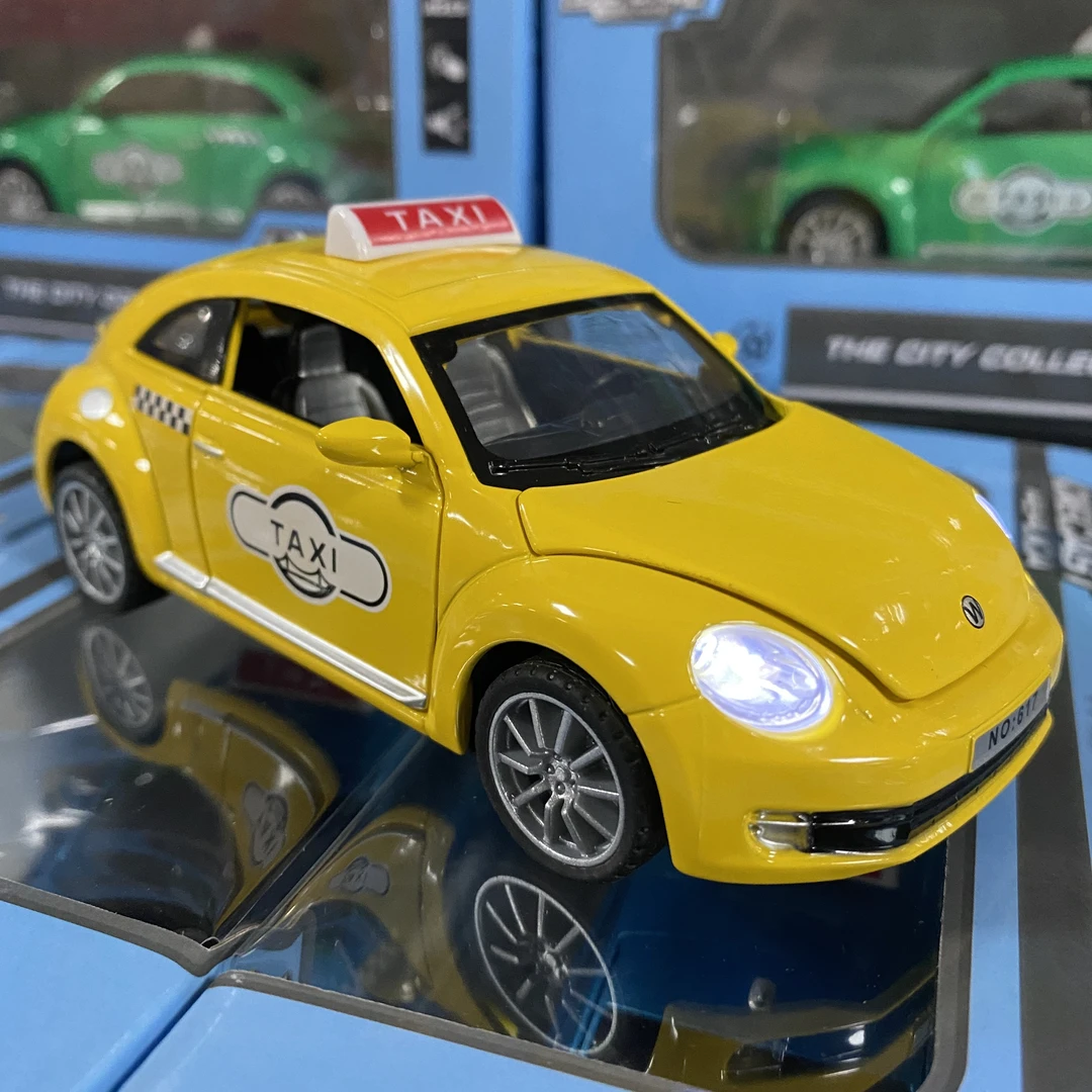 合金甲壳虫出租车1:32回力声光玩具