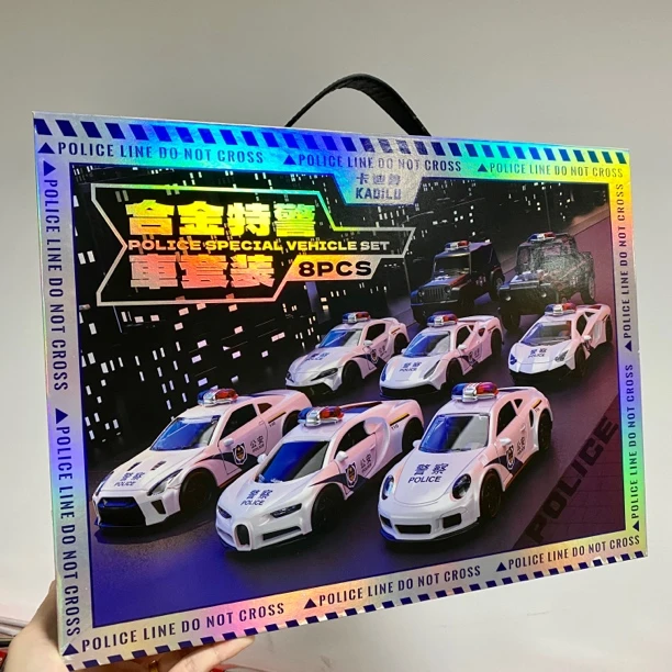 【巨豪华礼盒】8辆合金警车套装加地图人仔场景玩具