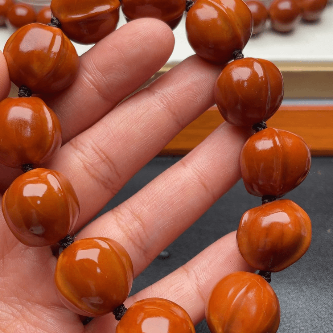 橄榄核核雕橄榄核