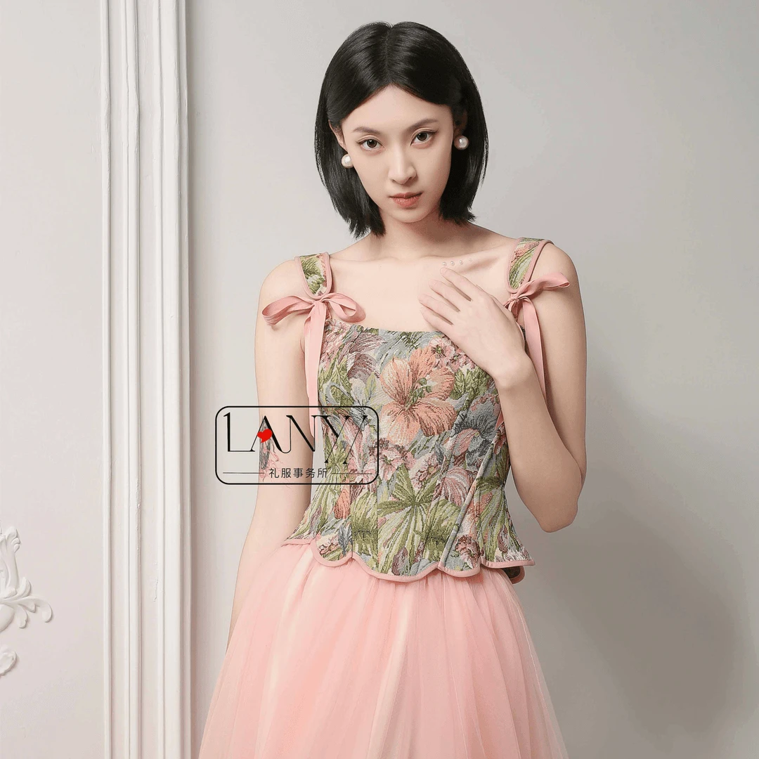 LANYI岚怡壹莫奈花园复古时尚鱼骨胸衣通勤气质（仅胸衣不含其它）