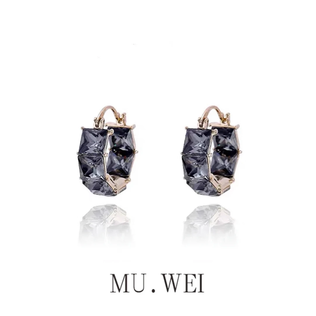 铜合金耳饰 时尚气质小众设计秋冬款百搭耳圈E189