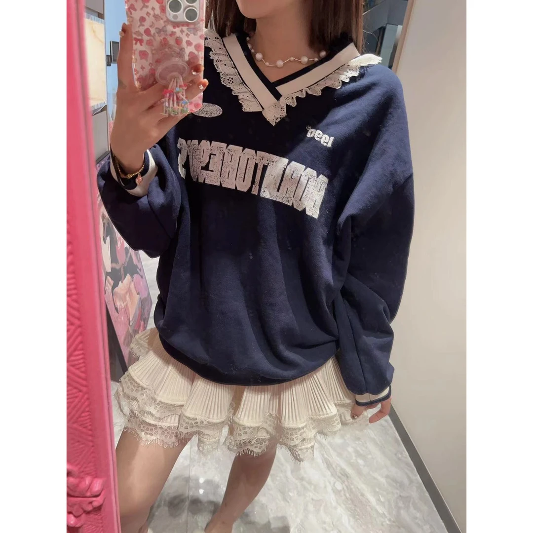 【YFONI】V领秋冬蕾丝拼接藏蓝色卫衣~