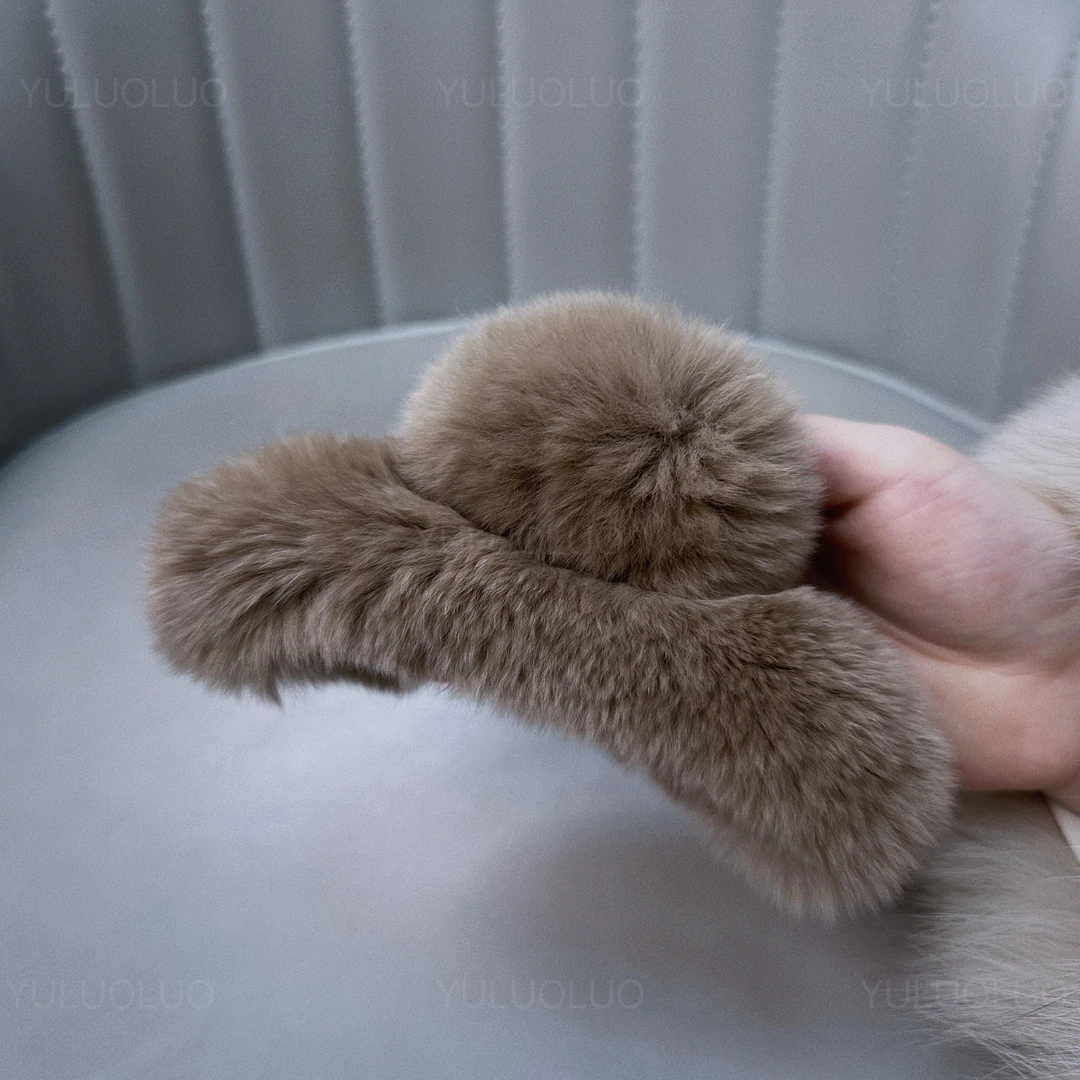 【兔兔13cm毛绒抓夹】秋冬网红百搭鲨鱼抓夹气质时尚简约