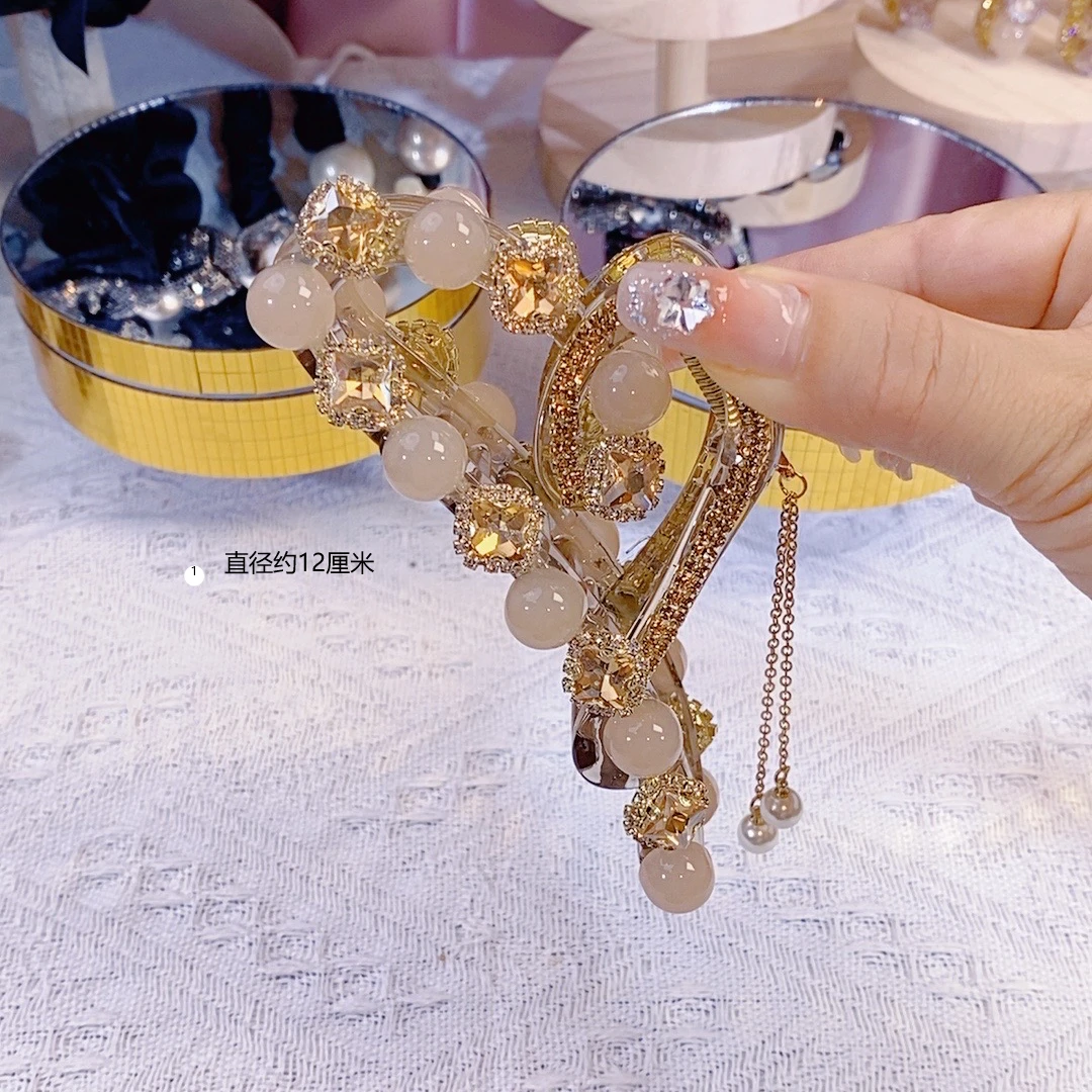 新款爱心方糖流苏满钻甜美时尚轻奢12厘米大抓夹发夹发饰