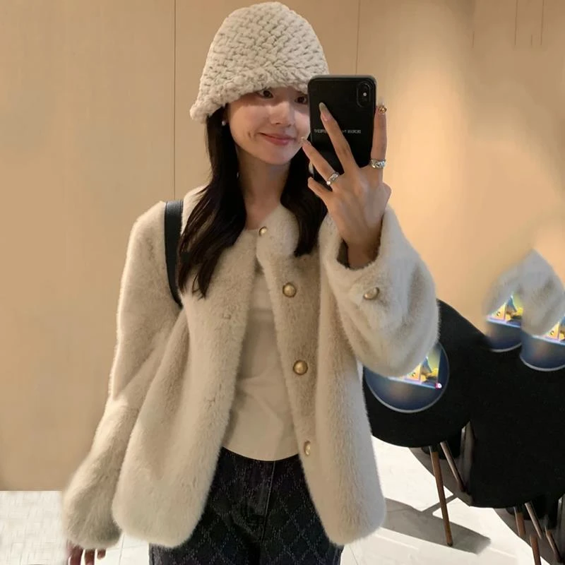 2024新款圆领水貂绒皮毛一体外套女冬季加厚环保皮短款毛绒上衣