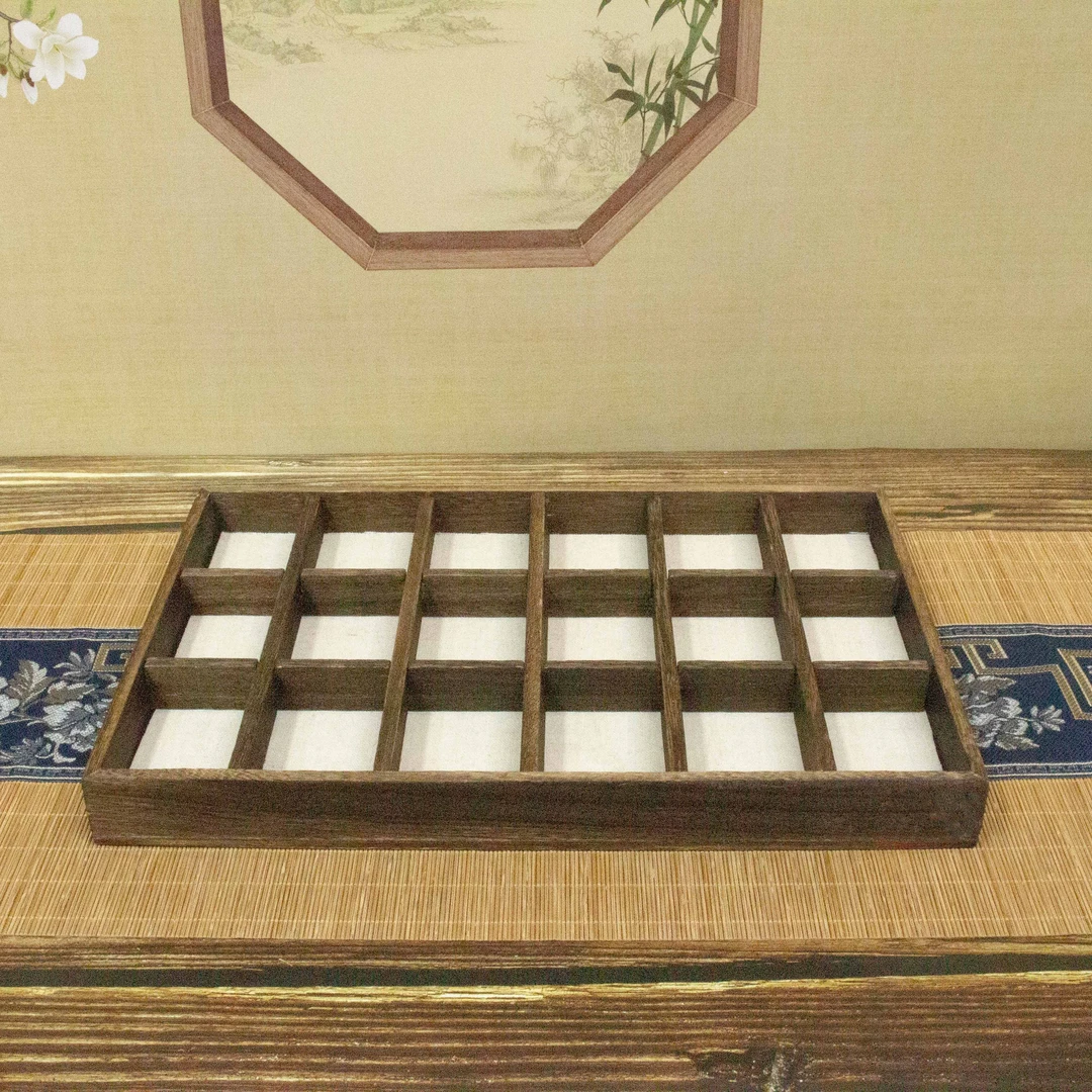 泡桐木十八格绒布收纳盒格子简约5030