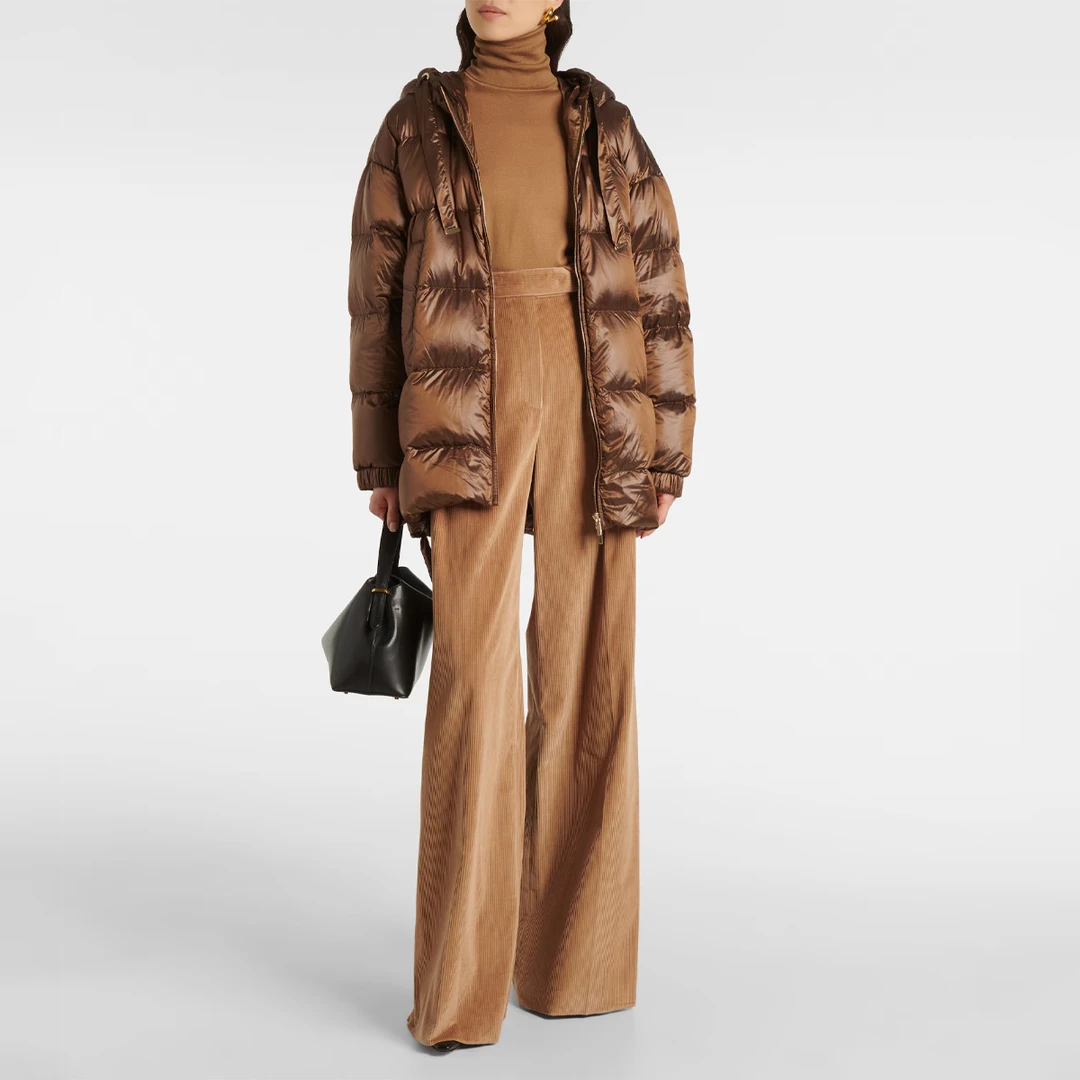 全新未使用 MaxMara 【国现 专柜价16800】女士秋冬羽绒服 Spacepi