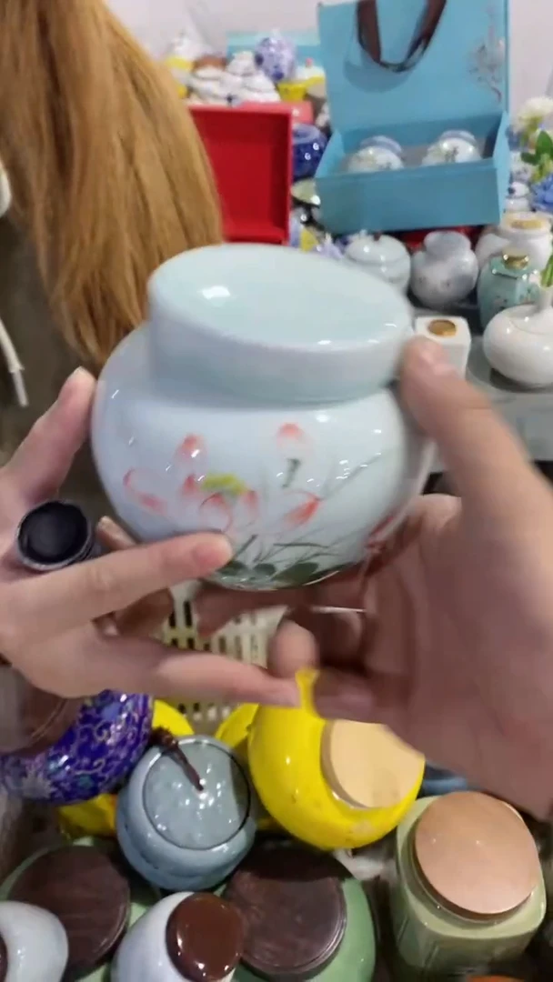 【闪购商品】罐陶瓷茶叶罐存茶罐！！！