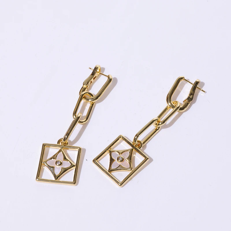 合金耳饰 时尚耳饰 P2024006W