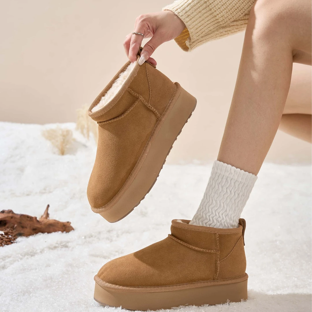 【小桃象家】厚底新款冬季雪地靴女式经典迷你羊皮毛一体时尚短筒靴