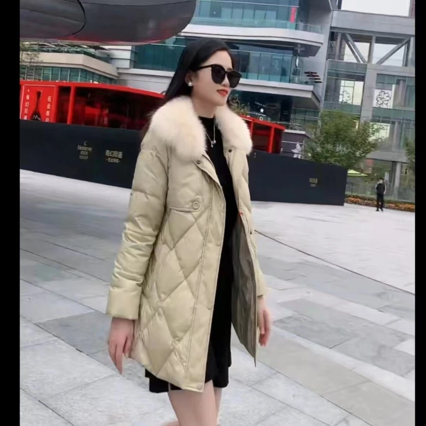 HIUOYA【羽绒服特惠】季新款时尚大毛领收腰羽绒服22479408