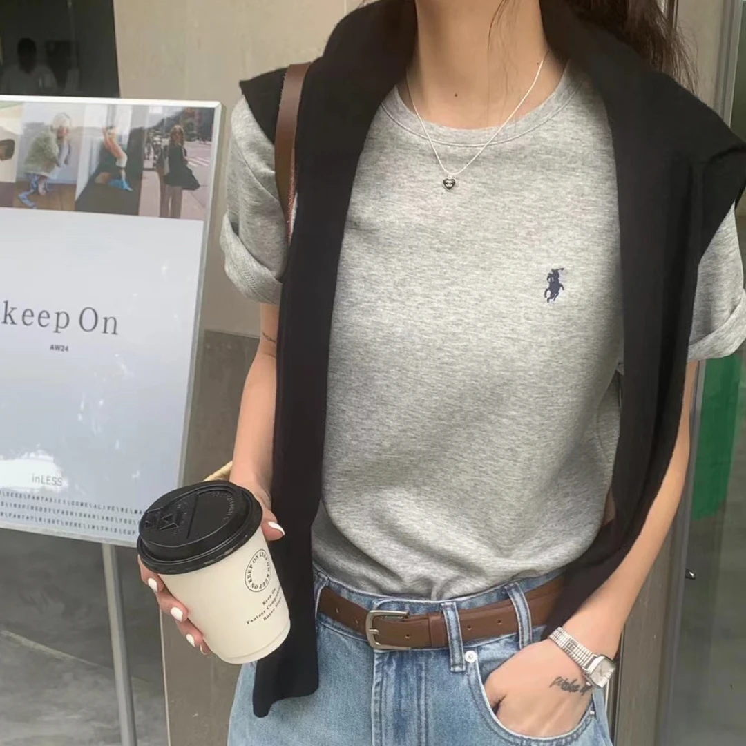 宽松百搭显瘦小马上衣