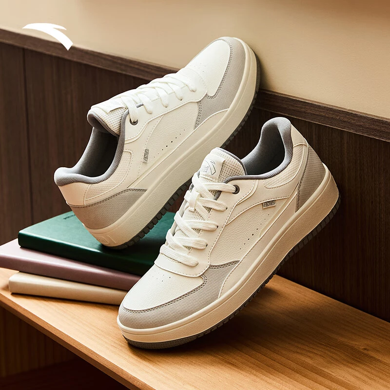 安踏男鞋板鞋学生休闲低帮小白鞋官方正品运动鞋滑板鞋鞋子百搭