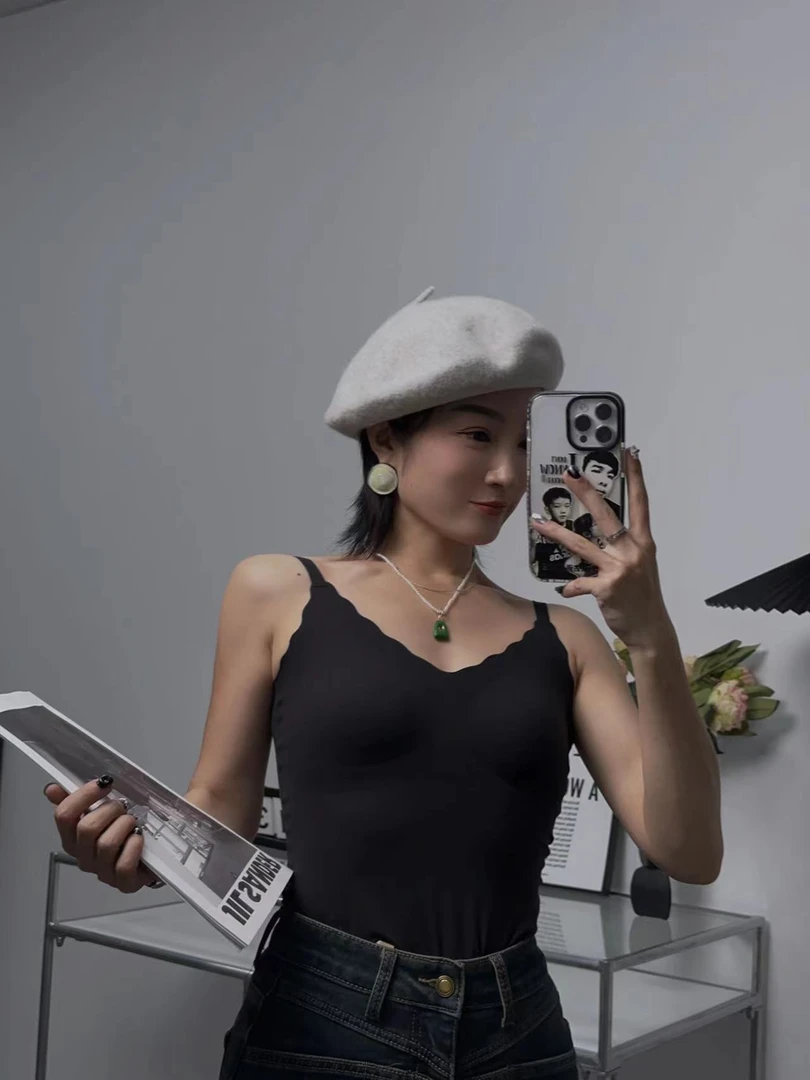 休闲女背心打底时尚美背