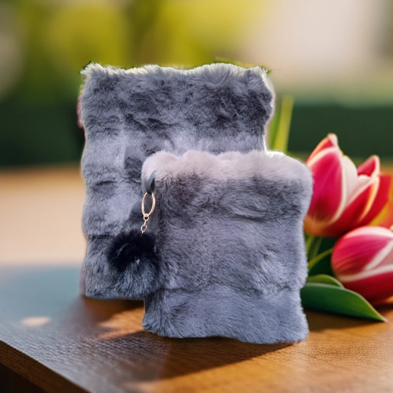 经典黑色A4手账毛绒本爱豆收纳相册