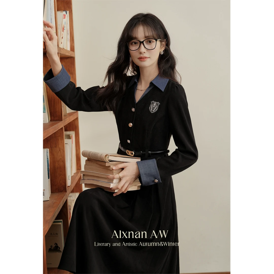 鹿向南「美院新生」气质假两件v领连衣裙女2024冬季黑色裙子L52009