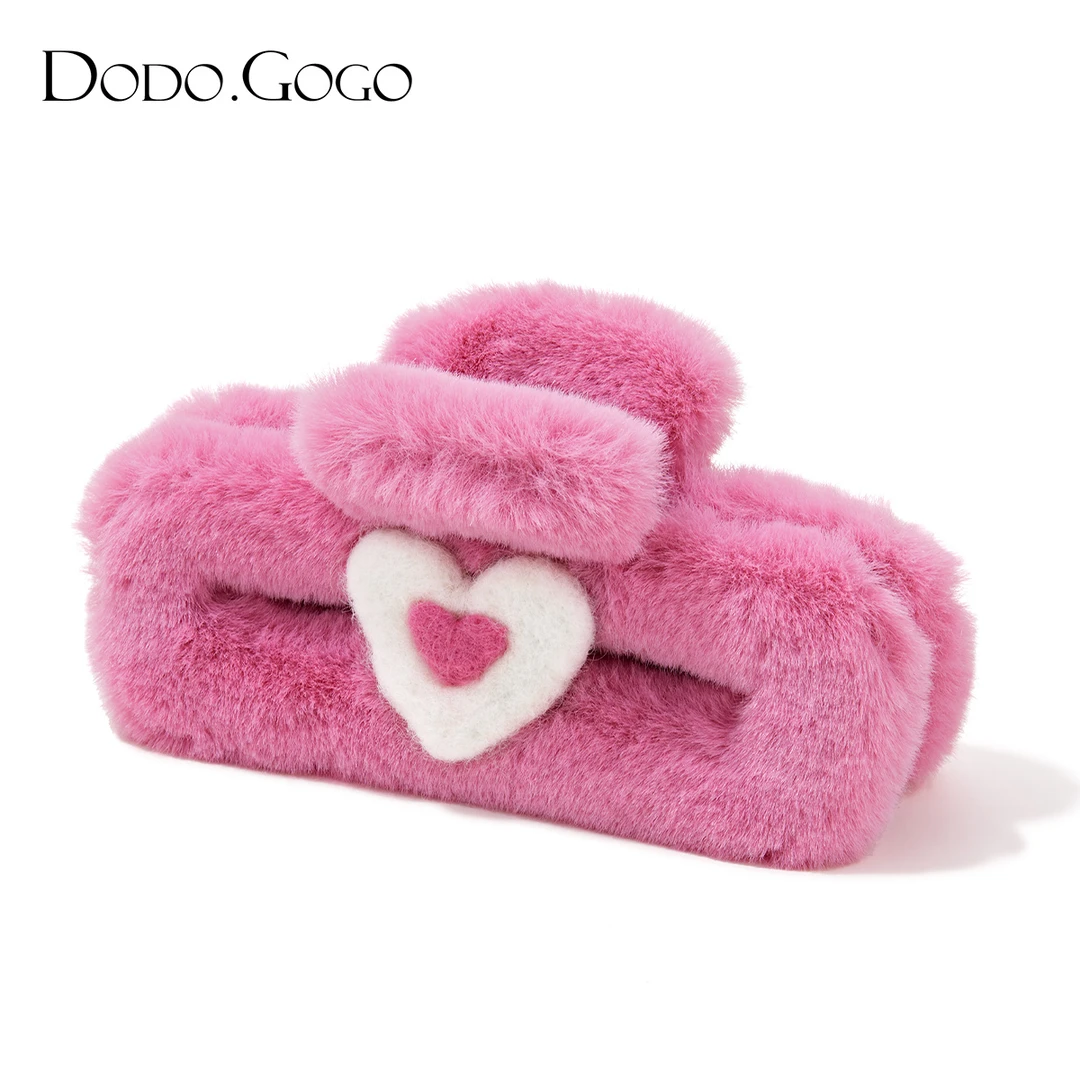 DODOGOGO双色爱心毛绒发抓秋冬毛绒绒可爱简约网红百搭甜美抓夹