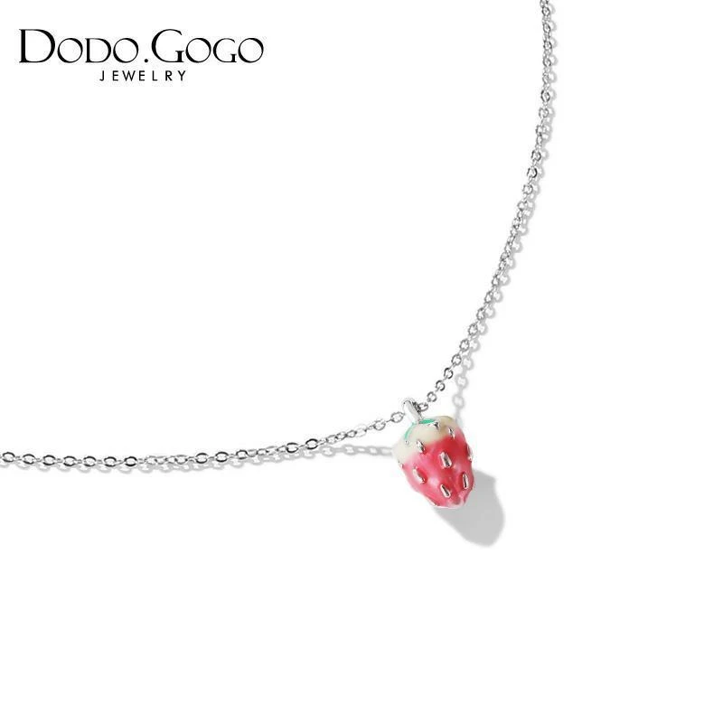 合金项链 dodogogo可爱ins少女心甜美滴油草莓吊坠项链