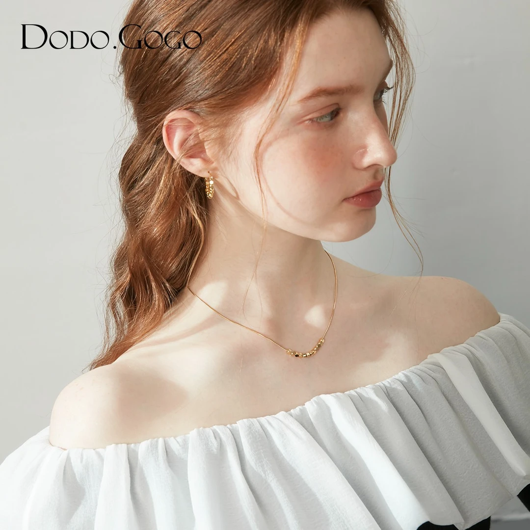DODOGOGO 钛钢项链 简约方糖方块项链女小众锁骨链五金女孩D2327