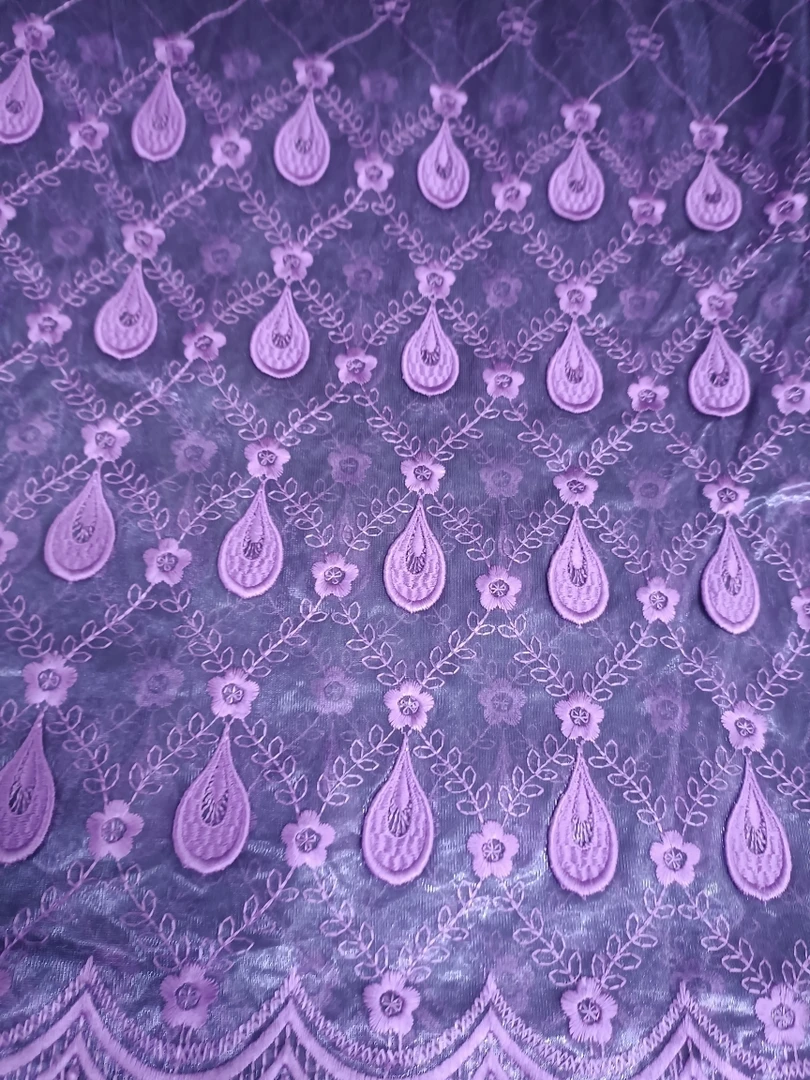 1686紫色刺绣浮雕纱帘宽7.96高2.8钩单