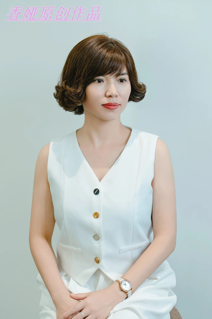 1️⃣6️⃣香娅发妆轻薄透气时尚反翘假发精选