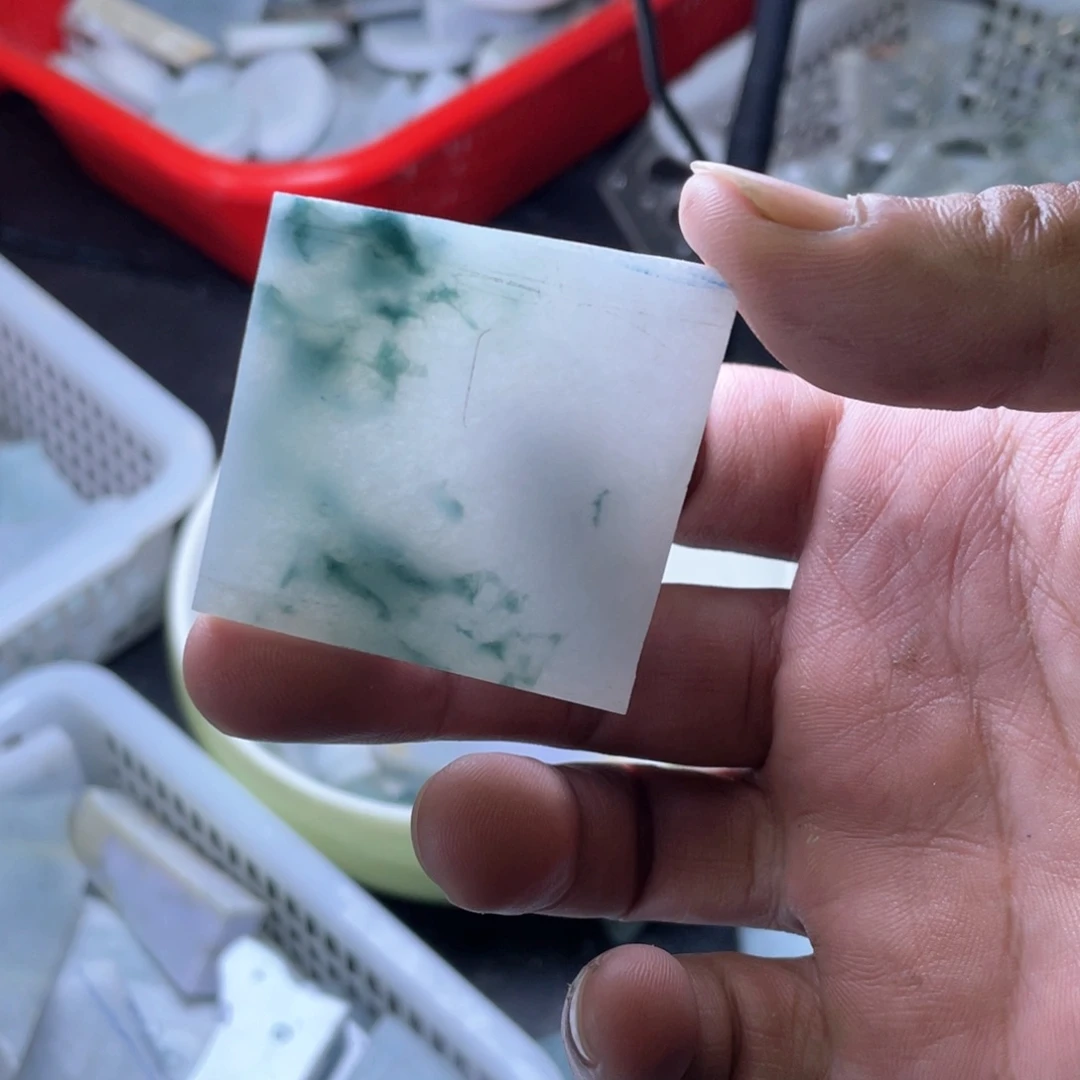 定制翡翠未镶嵌翡翠