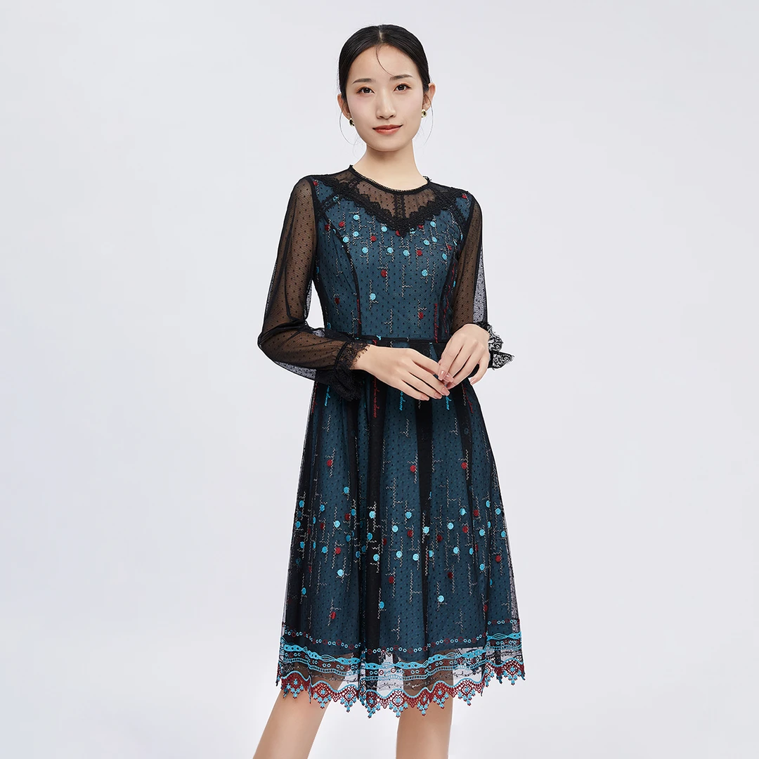 歌蒂诗连衣裙秋季专柜新款时尚精致网纱刺绣重工连衣裙 1C10L2023