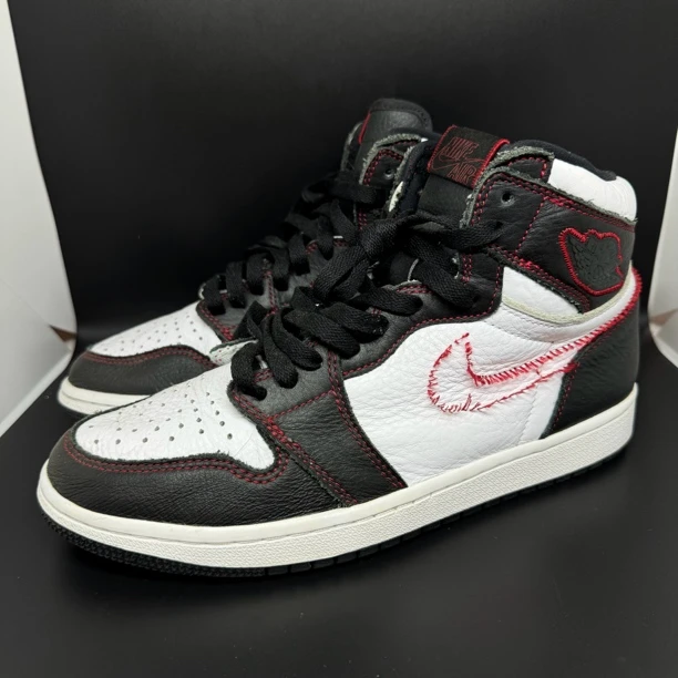 42码 /二手/ Nike aj1 红勾拆线 高帮 保真