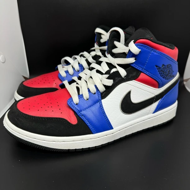 43码 /二手/Nike aj1 鸳鸯拼接 中帮板鞋 假一赔四