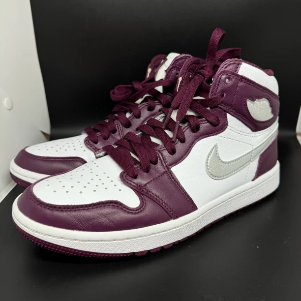 40.5码 /二手/ Nike aj1 波尔多红 高帮板鞋 假一赔四