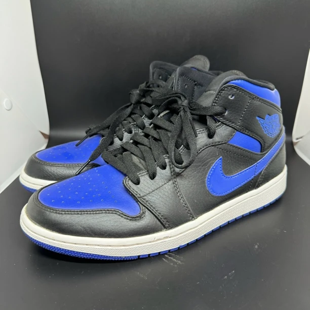 42.5码 /二手/ Nike aj1 黑蓝 中帮板鞋 假一赔四