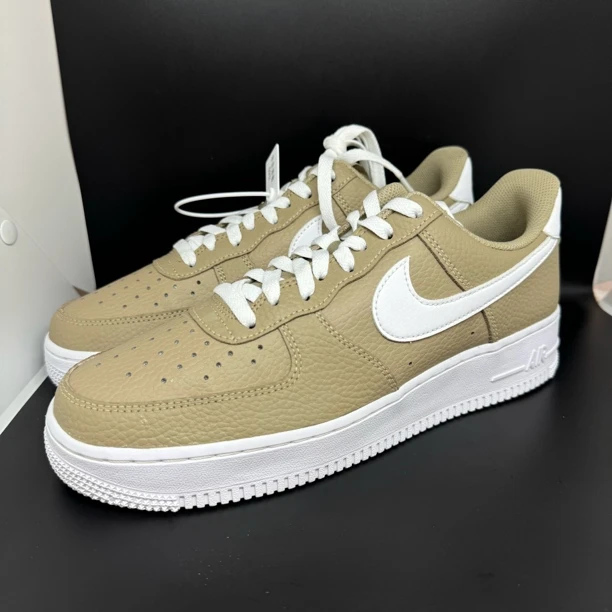 42.5码 /二手/ nike 空军一号 棕色 低帮板鞋 保真