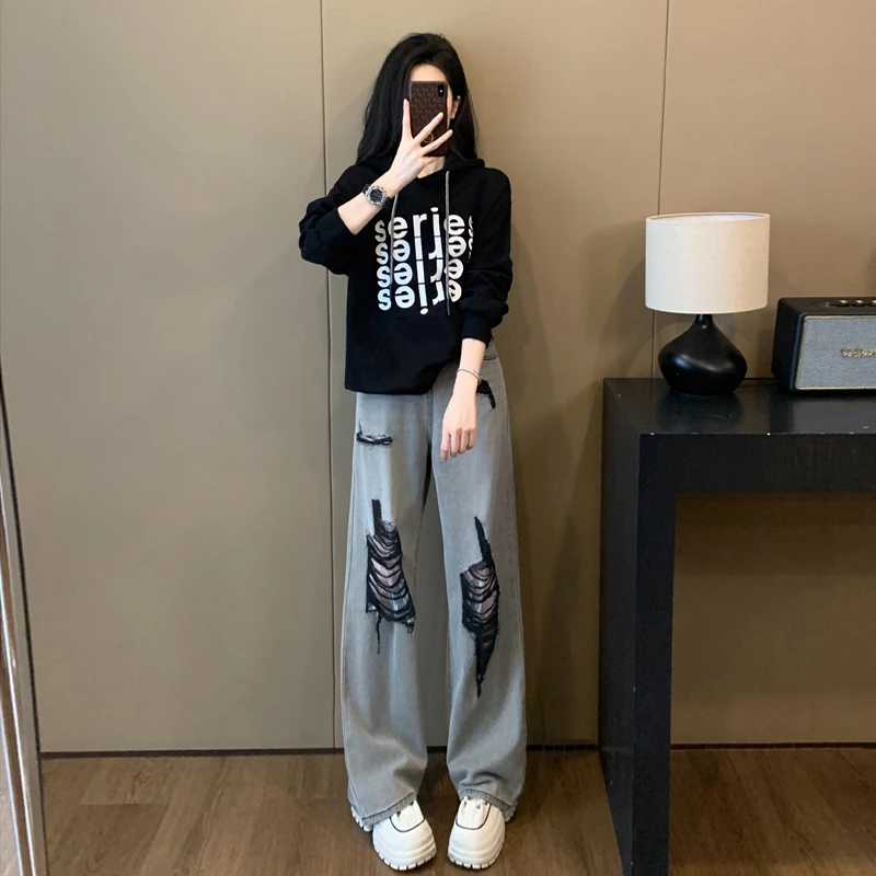 网红运动休闲套装女秋时尚洋气炸街连帽卫衣破洞牛仔阔腿裤两件套