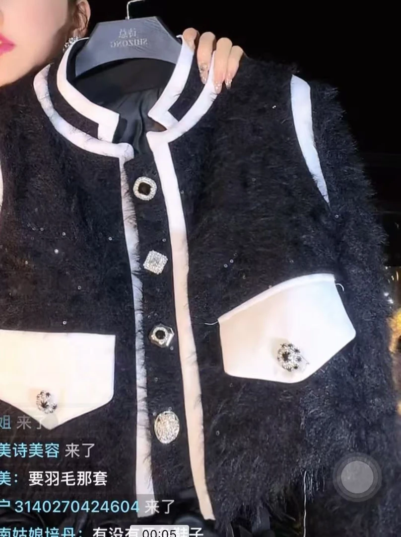 【水D毛 真货】2024冬季新款小香风高定水钻扣水貂绒羽短外套上衣