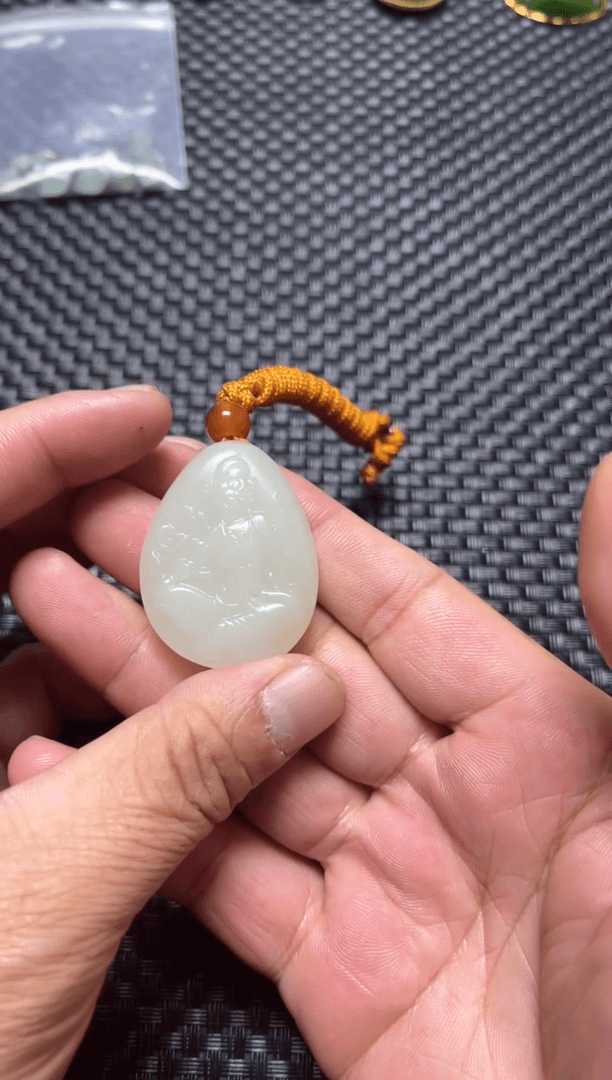 【闪购商品】和田玉挂件未镶嵌和田玉观音挂件一个