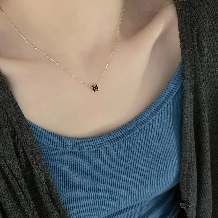 钛钢项链 气质百搭H字母不掉色极细链子锁骨项链 X-194