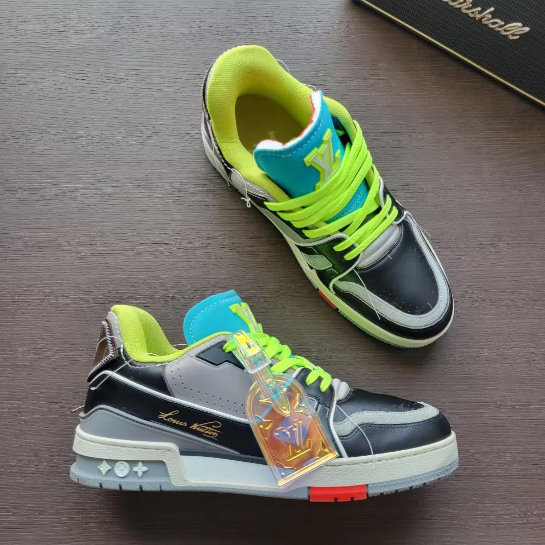 Louis Vuitton/99新/41码 路易威登 TRAINER 秀款黑水泥 黑绿鞋