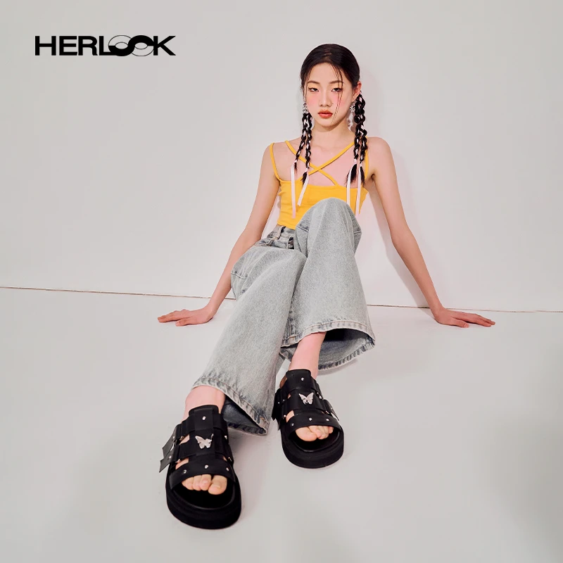 HERLOOK梦蝶系列调节扣休闲拖鞋时尚