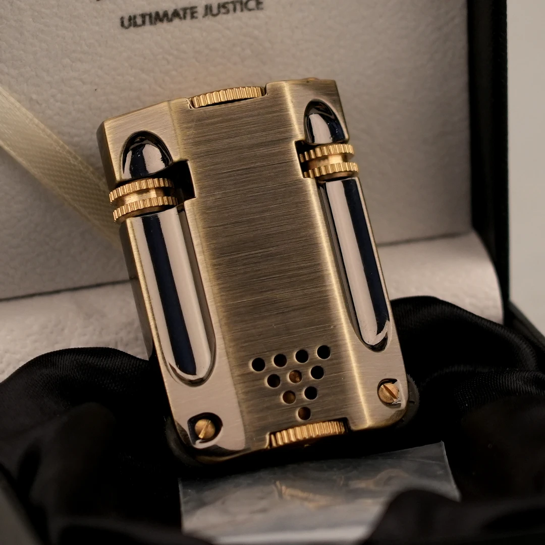 佐罗  Z546-002纯铜火炬防风双砂轮奇特火机煤油打火机QB