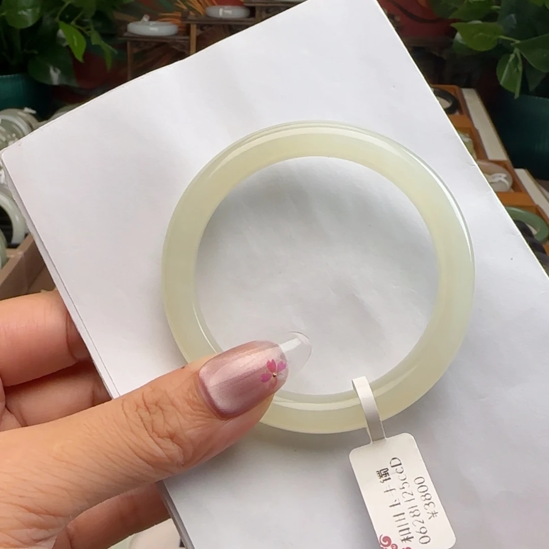和田玉手镯未镶嵌草***瓜55
