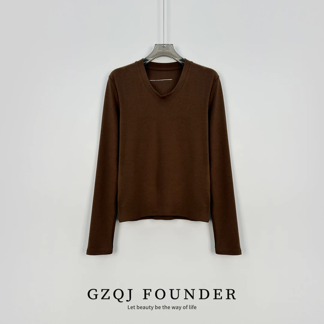 GZQJ 小众设计感简约圆领纯色长袖上衣打底衫7152