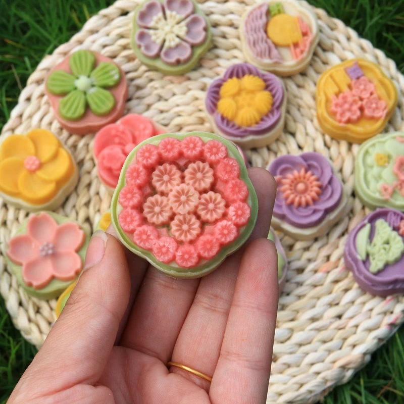 花型月饼广式家用绿豆糕压模立体不粘手压式手工可爱商用印花圆形