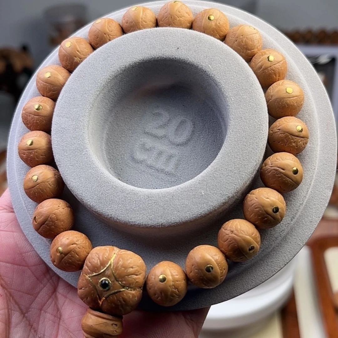 【闪购商品】凤眼菩提吊坠八****?