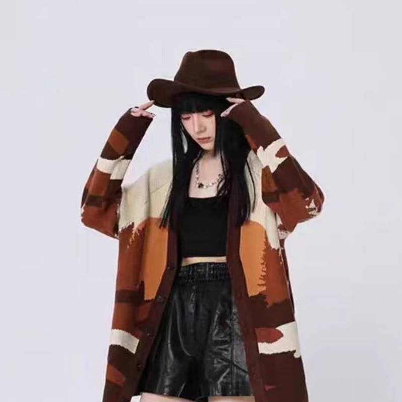【美式潮流】100纯山羊绒时尚大V领大衣外套女CYR240141