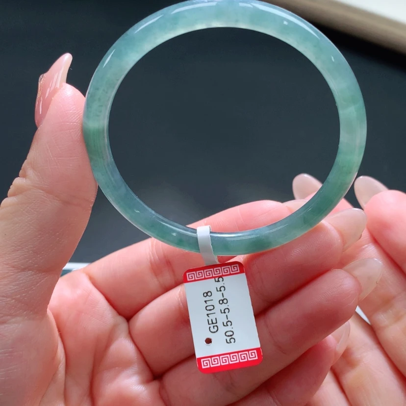 【闪购商品】翡翠手镯未镶嵌天然翡翠手镯