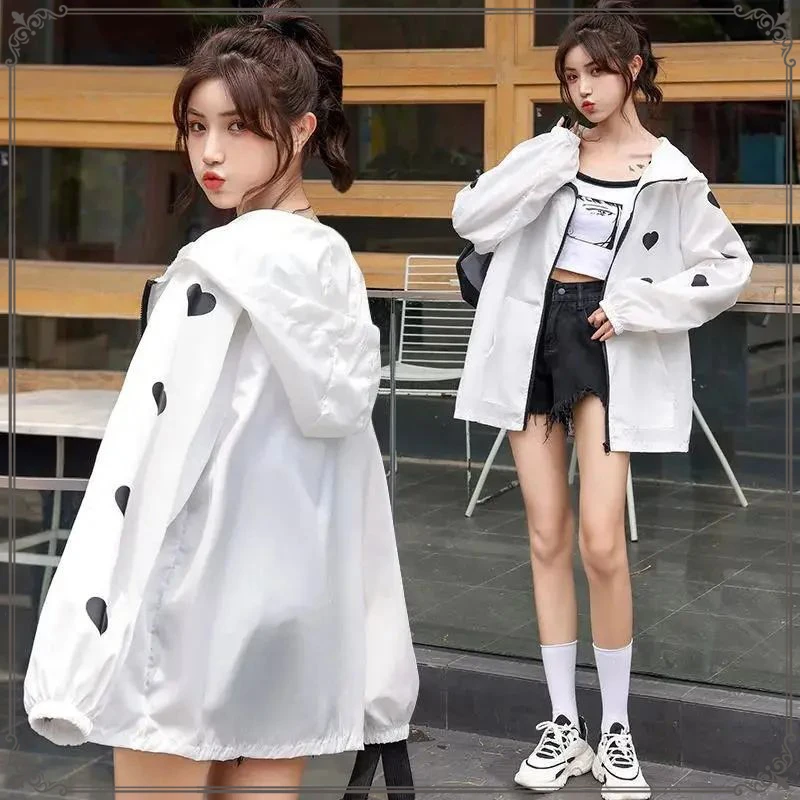 初中生女夏装时尚学生爱心防晒衣外套轻薄透气少女装长袖洋气上衣